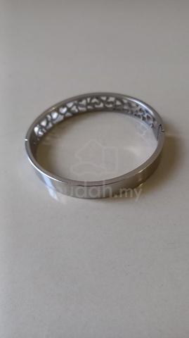Carousel Image