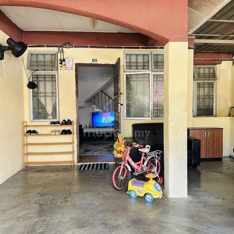 Taman Nusantara Gelang Patah Double Storey 4B 2BR 1080sqft Bumi 1