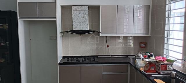 HOT DEAL! 3 Storey Terrace c/w Kitchen Cabinet Bangi Avenue for Sale 1