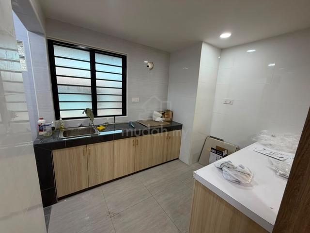 Flat Taman Ungku Tun Aminah 1