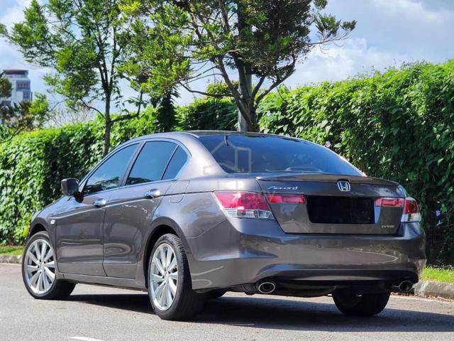 MAY 2010 HONDA ACCORD 2.0 (A) VTi TipTop 1 Owner - 3