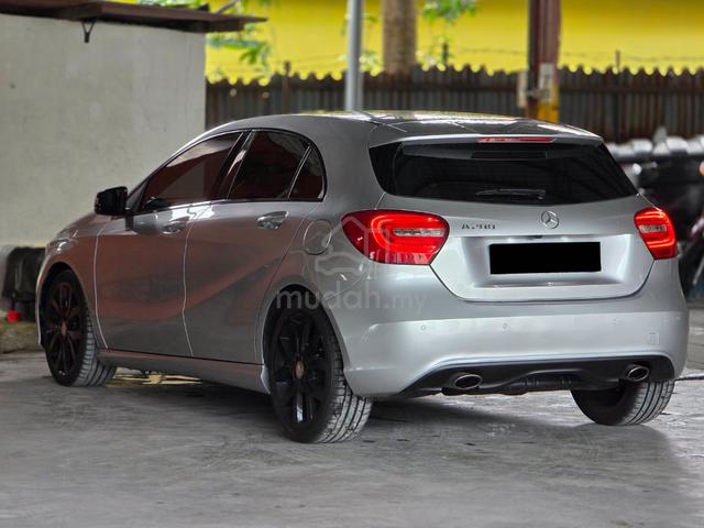 (Loan Kedai) 2014 CBU M/Benz A-CLASS 1.6 (A) Turbo - 5