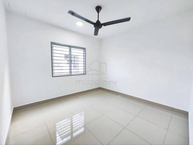 Double storey terrace taman teluk tropikana 1