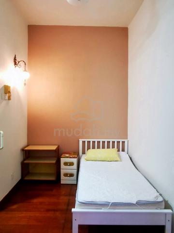 Fully Furnished Rooms @ Taman Putra Permai, Seri Kembangan (Vegetarian 1