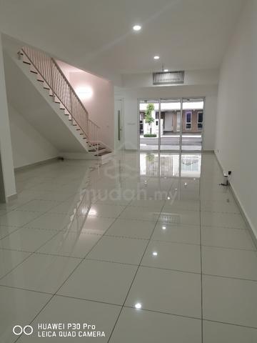 Facing SOUTH Aspen Vision City Premium Landed Viluxe Batu Kawan 1