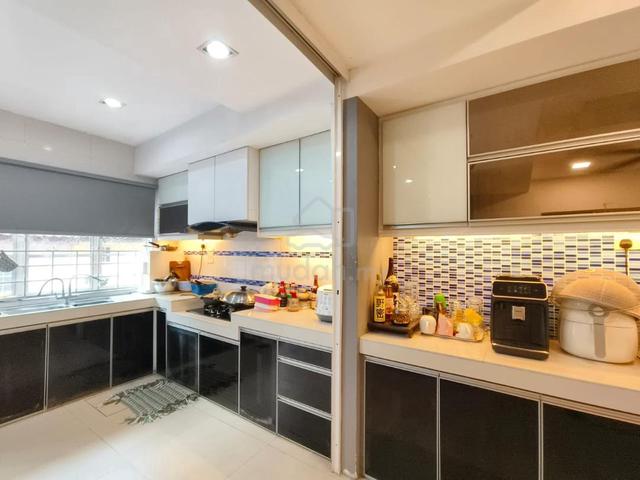 For Sale : 2 storey house at USJ 3C 1
