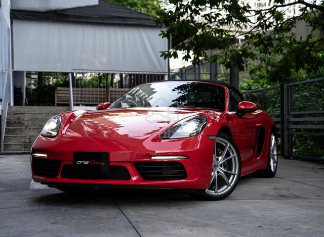 Porsche 718 Boxster 2.0 2022 Unreg Guards Red - 1