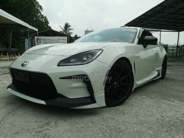 GR BODYKIT & MUFFLER 2021 Toyota GR86 2.4 RZ (A) - 2