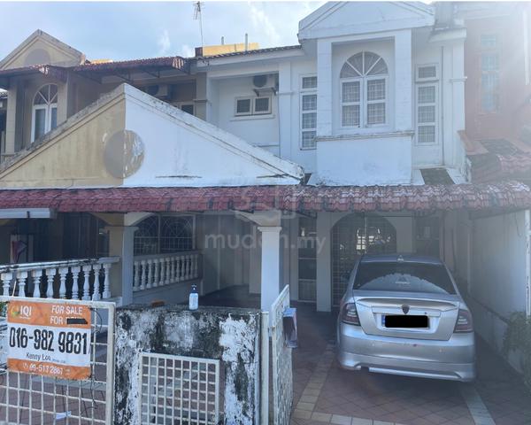 Indera Mahkota 6 Double Story Terrace House 1