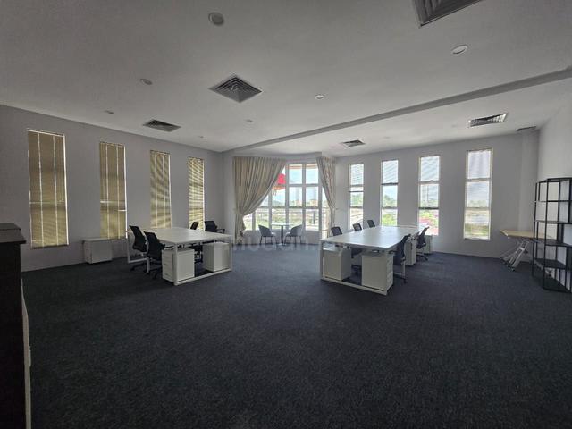 For Rent❗ 📍Hilltop Office, with lift, near Lintas KK 1