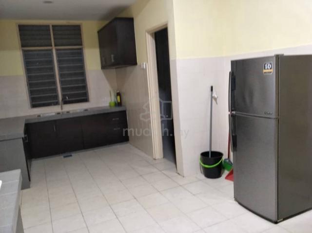 TanJong Malim Room for rent 4