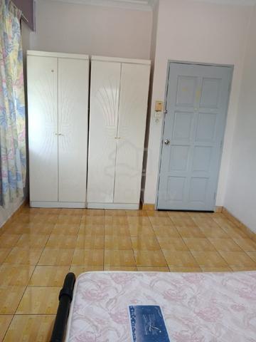 room for rent 1