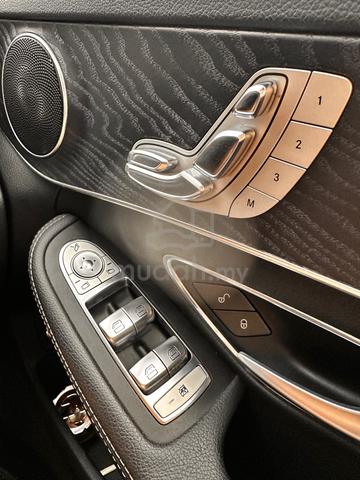 2017 C200 Mercedes Benz C Class - 5