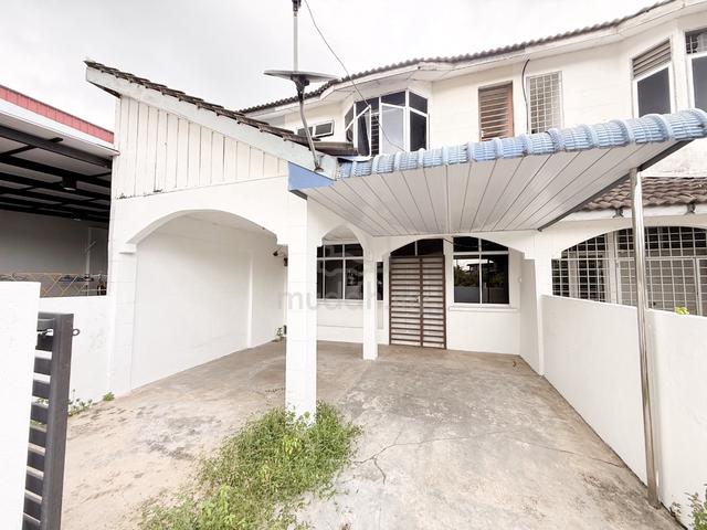 Rumah Teres 2 Tingkat Taman Impian Alma 1