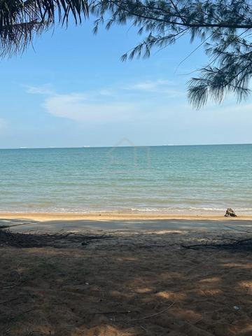 Seafronting Beach Property Tanjung Tuan 1