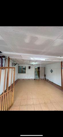 rumah double storey taman plentong baru jalan kemboja 1