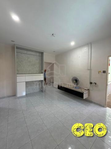 1st Floor Custer House near SJKC Berapit & Pasar Pagi for Sale 1