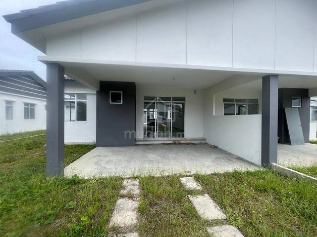 New Semi-D Laman Aspirasi, Telok Datok, Banting 1