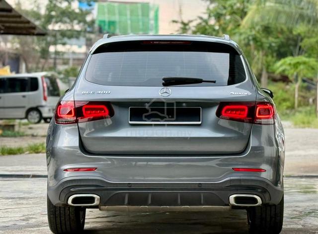 2021 Mercedes Benz GLC300 AMG LINE 2.0L (A) - 4