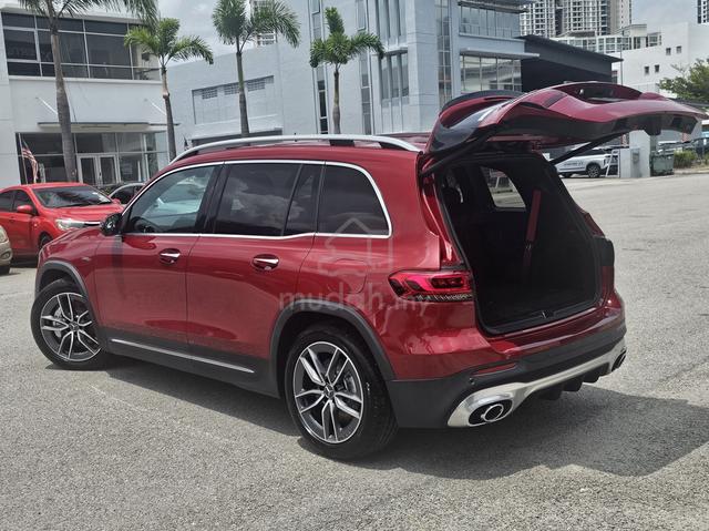 Mercedes Benz GLB 35 2.0 AMG 4MATIC NEW STOCK - 3