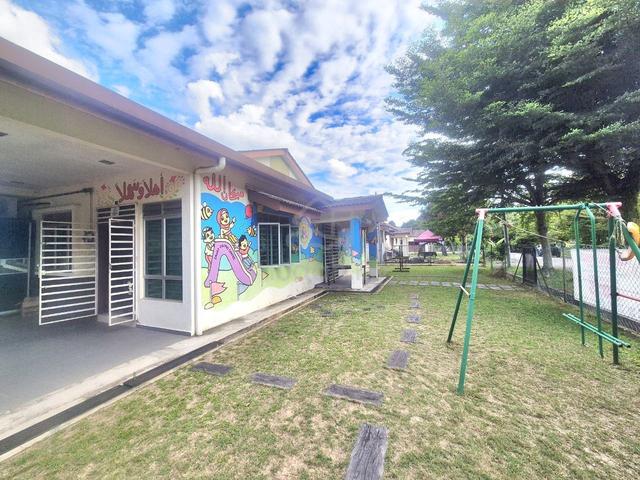 CORNER 42X75 Taman Semenyih Permai Rumah Teres dekat Serene Height 1