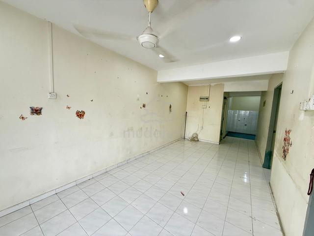 Kota Laksamana Utama Apartment 1