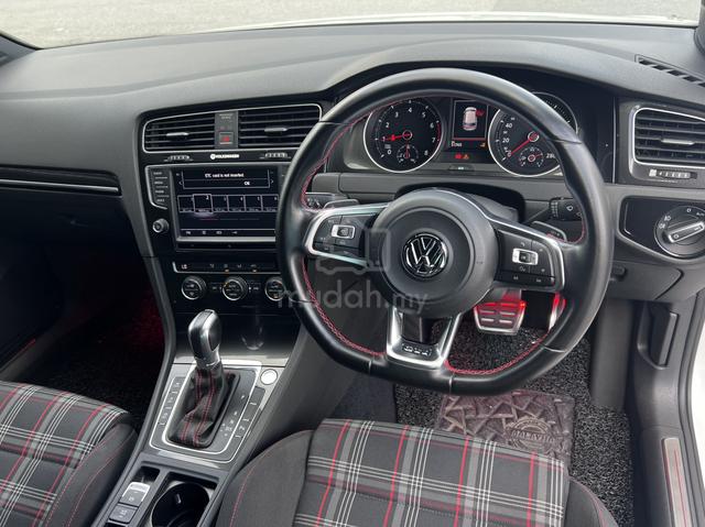 2022 Volkswagen GOLF 2.0 R (A) - 5