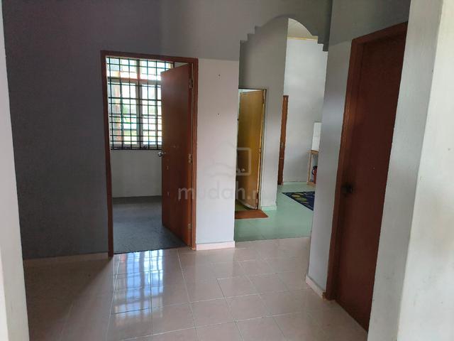 Rumah Sewa Mulong 5