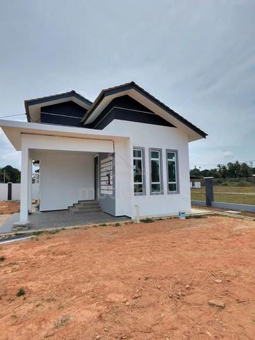 Rumah Semi D modern Bebas banjir 100% siap diduduki 1