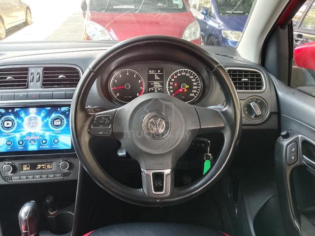 2014 Volkswagen Polo 1.6 Hatchback (A) DSG 6 Speed - 5