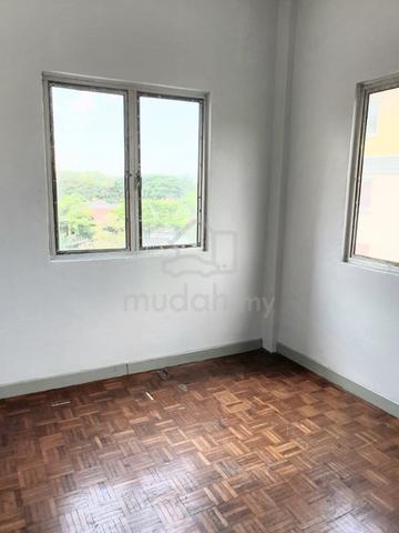 Sri Angkasa Apartment (Shah Alam) 5