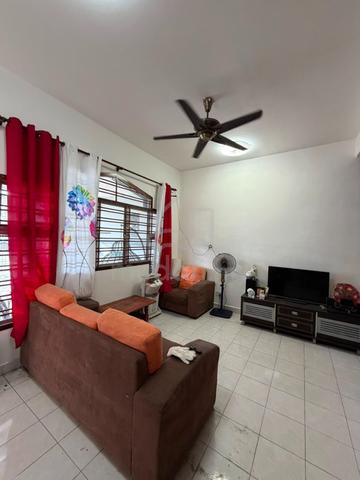 Unblock View‼️Jalan Merpati Bandar Putra Double Storey Terrace House 1
