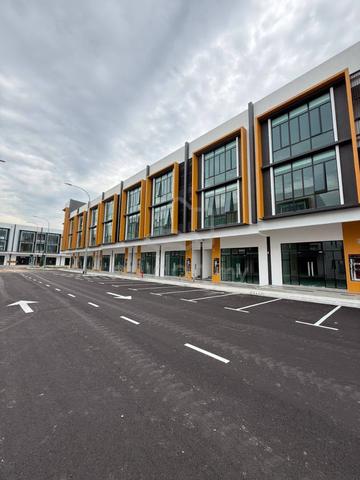 Cheap / Permas Avenue @ Permas Jaya / 3 Sty Shoplot / Brand New 1