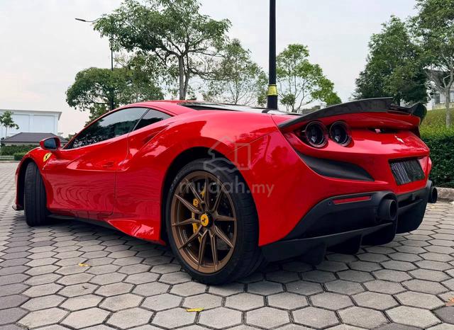 2021 Ferrari F8 3.9 TRIBUTO (A) - 3