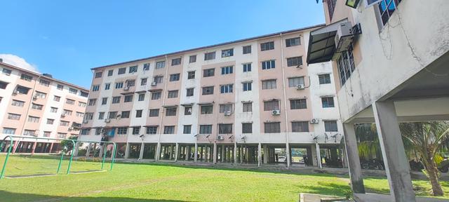 Flat PKNS Seksyen 7 Shah Alam 1