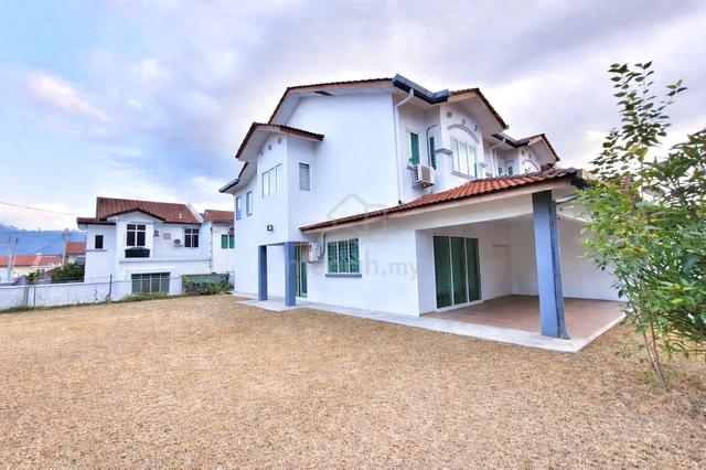 Corner Lot Fully furnished 2 storey Mantin 1