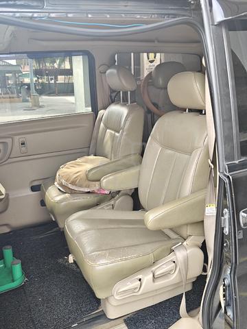 2005 Nissan SERENA 2.0 HIGH-WAY STAR (A) - 4
