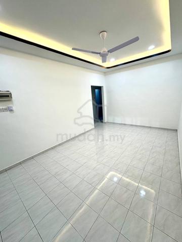 Ayer Hitam, Taman Mekar, 1"Storey 22x75 3bed Full Loan Cover legel fee 2
