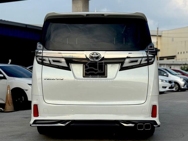 2018 2019 Toyota VELLFIRE 2.5 ZG FULL SPEC OFFER - 4