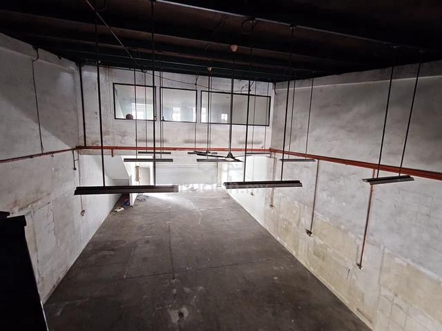 Permas 1.5 Storey Factory for Rent WTL 📍Jalan Permas 9/x Availablenow 1