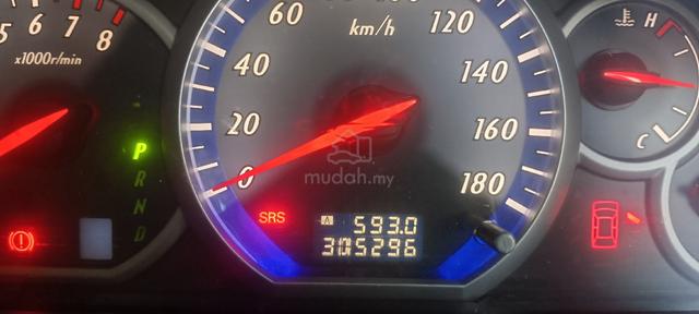 2009 Mitsubishi GRANDIS 2.4 FACELIFT (A) - 5