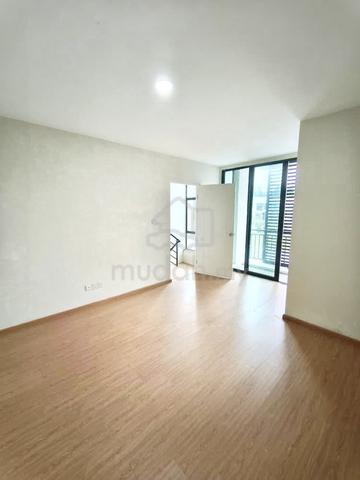 Moyanlink Townhouse - Lower unit 1
