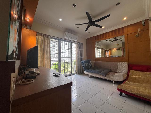 Villa Emas 1