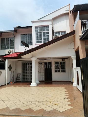 Newly renovated Double Storey Terrace House @ Seksyen 6, Kota Damansar 1