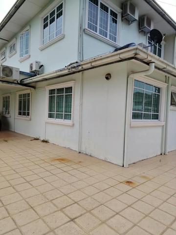 Jalan Laksamana Cheng Ho | Corner Terrace House for Sale 1