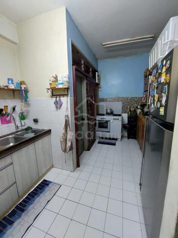 2 storey townhouse ground floor taman tunas muda rare low price 1