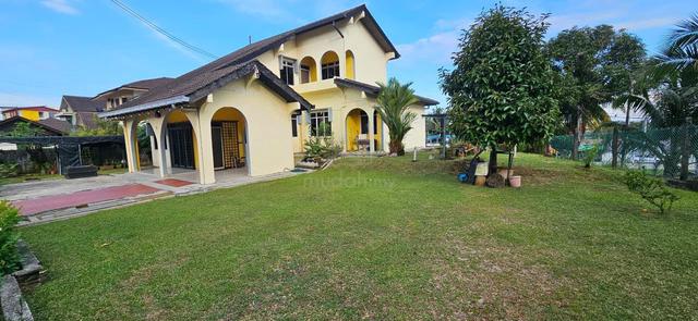 【Corner Big Land】Taman Suria Double Storey Bungalow Johor Bahru 1