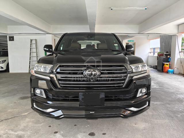 2016/2017 TOYOTA LANDCRUISER 4.6 ZX Suv - 2