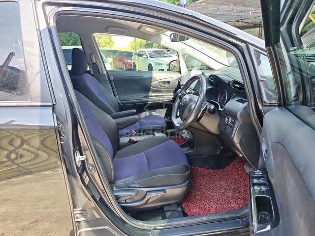 2015 Toyota WISH FULL SPEC 1.8 (AUTO) - 4
