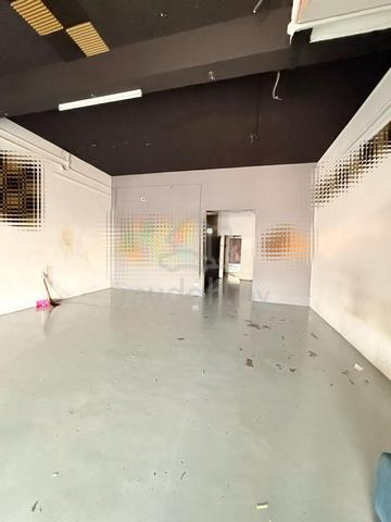 Bagam Ajam ,Butterworth Ground Floor Shop Lot facing main road 1